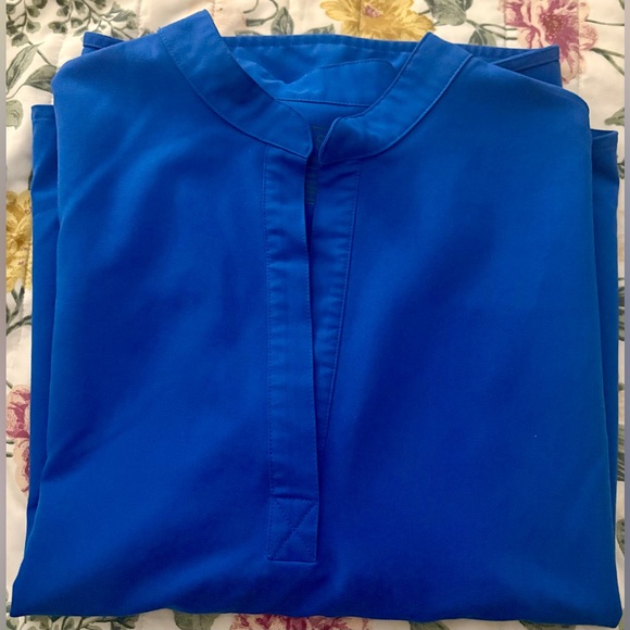 Figs Rafaela Oversized Top. - Picture 5 of 6